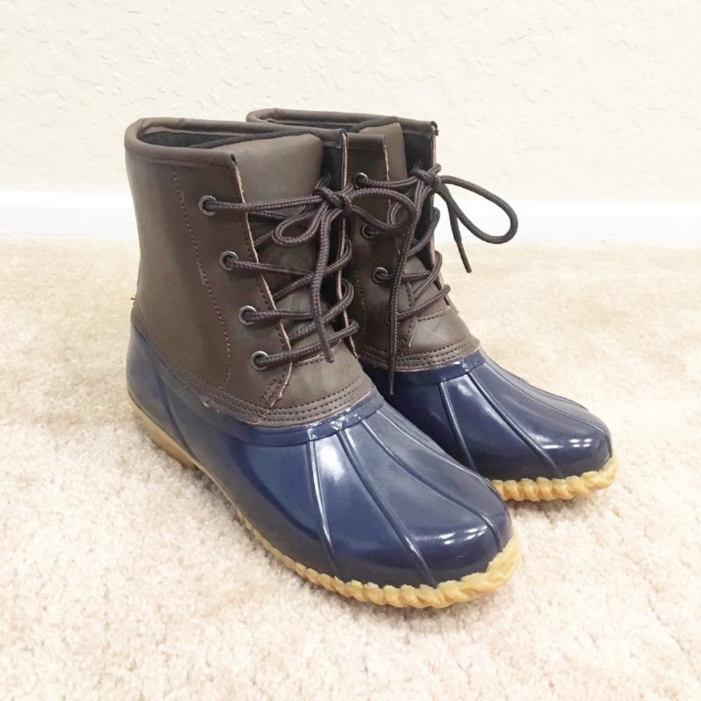 Merona Duck Boots size 6
